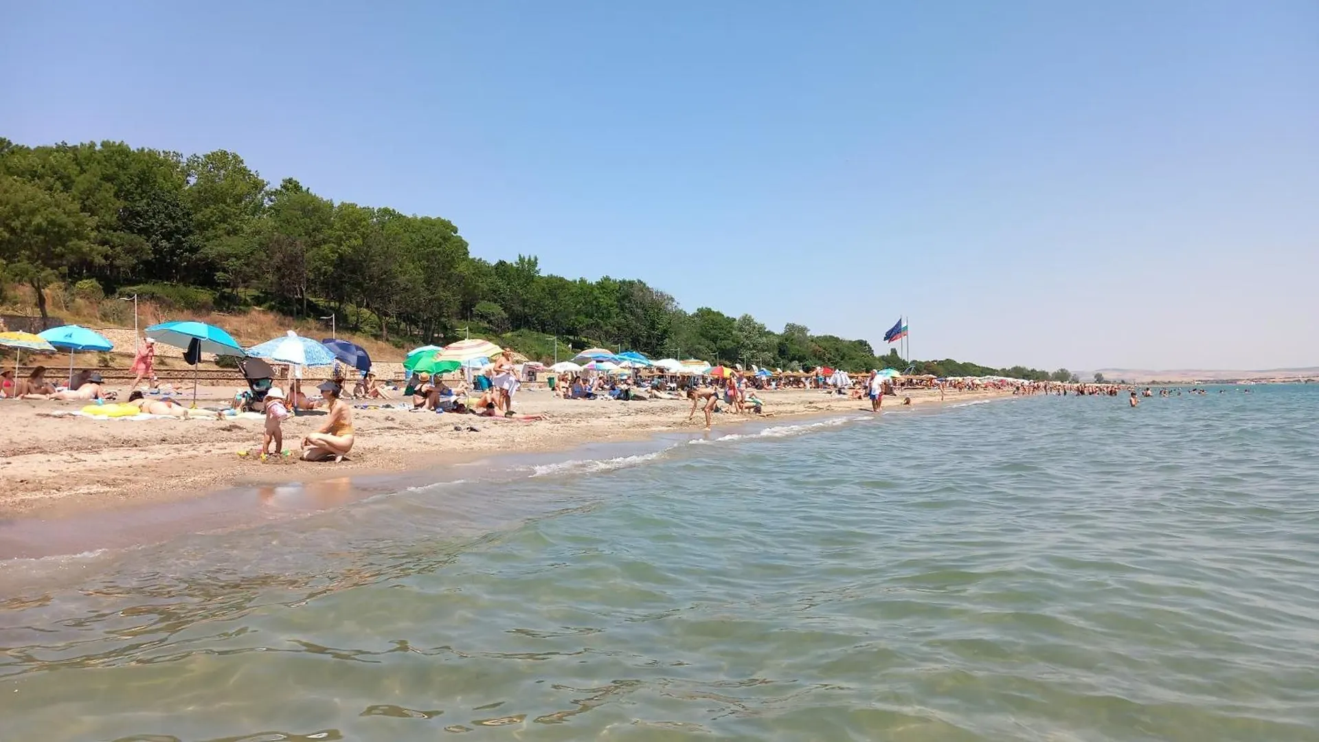 Апартамент Плажен Рай Burgas City Apartament